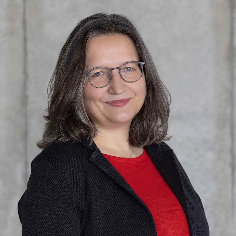 Barbara Altmann, miembro ordinario Barbara Altmann, miembro ordinario